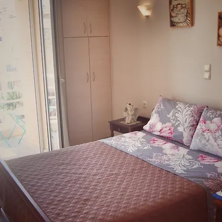 Cezanakis Holiday home *